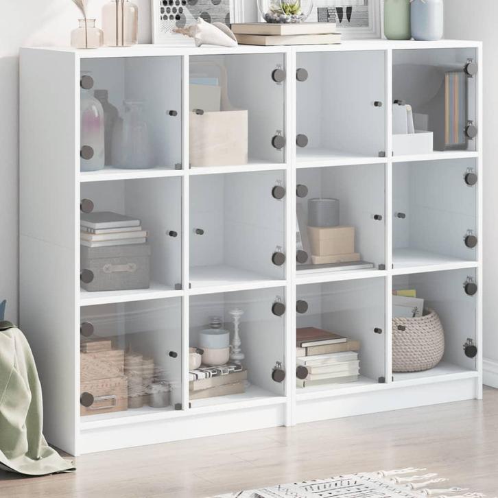 vidaXL Boekenkast met deuren 136x37x109 cm bewerkt hout wit, Huis en Inrichting, Kasten | Buffetkasten, Nieuw, Overige houtsoorten