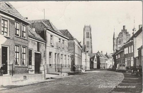 ZALTBOMMEL - Nonnenstraat, Verzamelen, Ansichtkaarten | Nederland, Verzenden