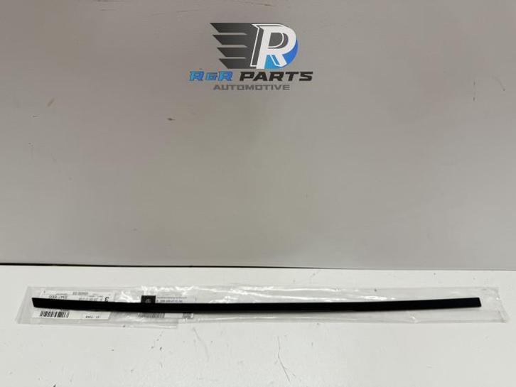 Sierlijst links achter portier - Mercedes C-klasse W206..., Auto-onderdelen, Carrosserie en Plaatwerk, Nieuw, Deur, Verzenden