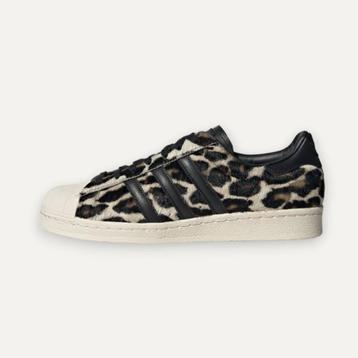 Adidas Superstar 82 Leopard beschikbaar voor biedingen