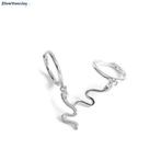 Zilveren slang huggie hoops, Sieraden, Tassen en Uiterlijk, Oorbellen, Verzenden, Nieuw, Zilver