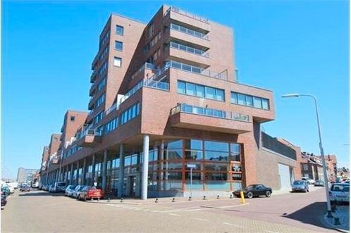 Te huur: Appartement Dr. Lelykade in Den Haag, Huizen en Kamers, Huizen te huur, Zuid-Holland, Appartement