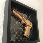 Rob VanMore - Super Shiny Golden war on Louis Vuitton S