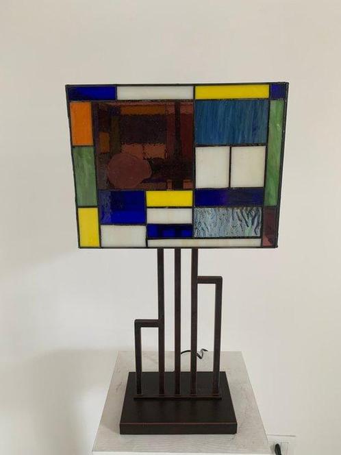 Stile Tiffany - Tafellamp - Glas-in-lood, Antiek en Kunst, Curiosa en Brocante