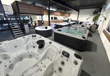 Woe en Za Open - Jacuzzi showroom Nieuw, Demo en Occasion beschikbaar voor biedingen