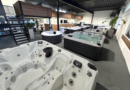 Woe en Za Open - Jacuzzi showroom Nieuw, Demo en Occasion, Tuin en Terras, Bubbelbaden en Hottubs, Zo goed als nieuw