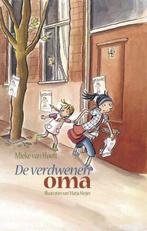 De verdwenen oma 9789025111007 Mieke van Hooft, Verzenden, Gelezen, Mieke van Hooft