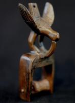 Figuur - Antieke Guro Vogel Heddle Katrol - 15 cm -