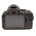 Nikon D5600 Camera Body (Occasion) - 15440 Opnamen, Spiegelreflex, Ophalen of Verzenden, Zo goed als nieuw, Nikon