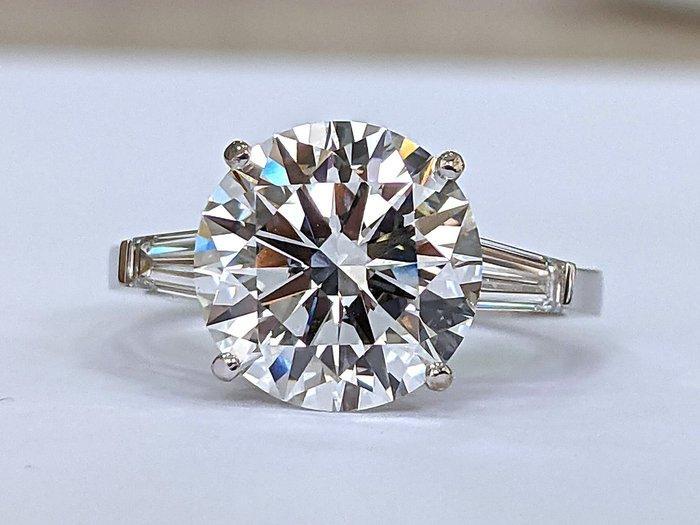 Ring - 18 karaat Witgoud - 6.45ct. tw. Diamant (Lab-grown) -, Sieraden, Tassen en Uiterlijk, Ringen