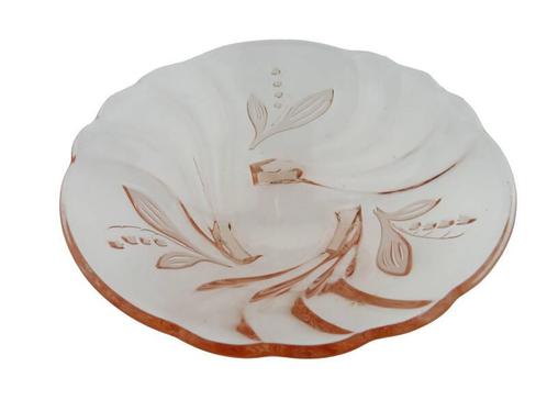 Schaaltje van persglas -  lelietjes van dalen motief, Verzamelen, Glas en Borrelglaasjes, Gebruikt, Verzenden