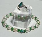 Witte parels en Esmerada met Griekse kruis van hematiet.