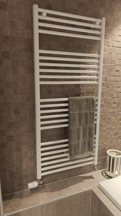 Showmodel designradiator 60x131 wit - 0038, Doe-het-zelf en Verbouw, Verwarming en Radiatoren, Radiator, Nieuw, Ophalen