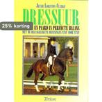 Dressuur / Tirion natuur 9789038400662 J. Loriston-Clarke, Verzenden, Gelezen, J. Loriston-Clarke