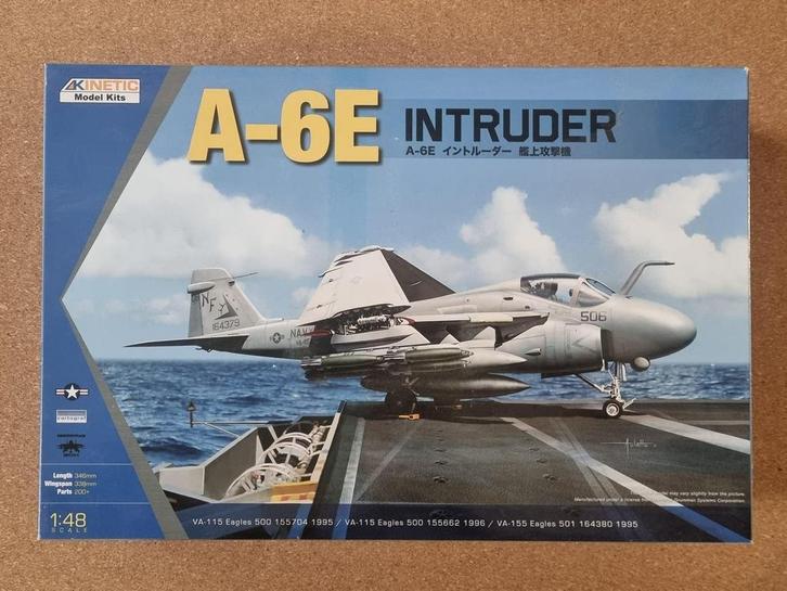 Kinetic K48023 A-6E Intruder 1:48, Hobby en Vrije tijd, Modelbouw | Vliegtuigen en Helikopters, Verzenden