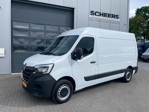 Renault Master T35 2.3 dCi 135PK L2H2 Airco | Navigatie, Auto's, Bestelauto's, Dealer onderhouden, Lease, Grijs, Handgeschakeld