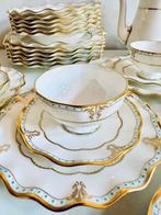 ROYAL CROWN, Derby - Since 1750 - Eetservies (52) - Lombardy, Antiek en Kunst