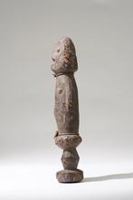 Een houten beeldhouwwerk - Verloren - Togo (Zonder, Antiek en Kunst