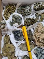 Big Lot HQ Epidote CLUSTERS 10 - 5 cm Kubus- 2.25 kg - (27), Verzamelen, Mineralen en Fossielen