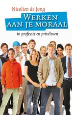 CHE Reeks      Werken aan je moraal 9789023926771, Boeken, Studieboeken en Cursussen, Zo goed als nieuw