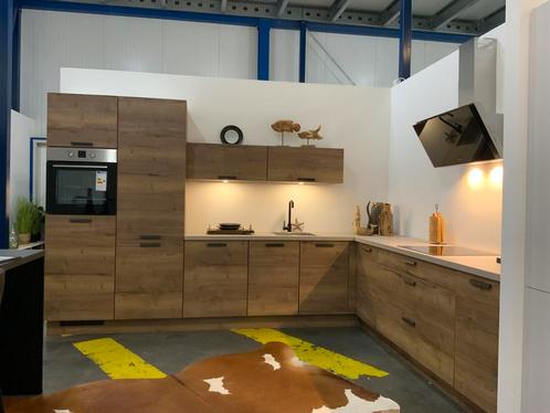 Complete Keuken compleet geleverd NIEUW op maat KAMBER, Huis en Inrichting, Keuken | Complete keukens, Nieuw, Greeploos, Met kookeiland