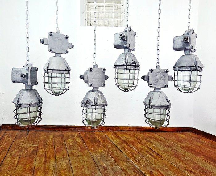 Plafondlamp (6) - Glas, Aluminium - Industriële kooilampen, Antiek en Kunst, Antiek | Wandborden en Tegels