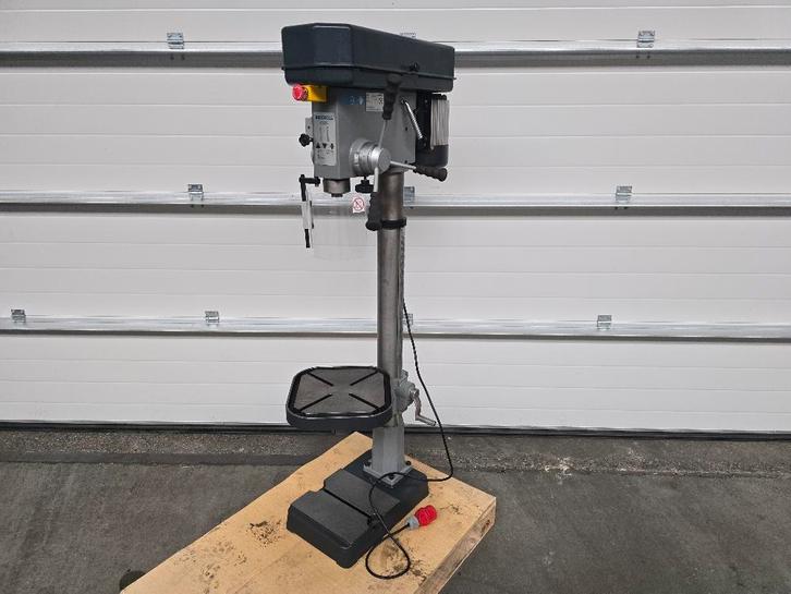 Arodrill AD 25 K Kolomboormachine 2021, Zakelijke goederen, Machines en Bouw | Metaalbewerking