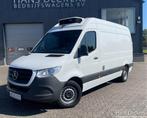 Zakelijke Lease |  Mercedes-Benz Sprinter 317 L2 H2 Koelwage, Auto's, Bestelauto's, Stof, Gebruikt, Zwart, Wit