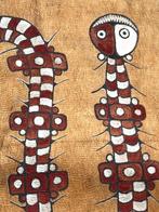 Tapa van 103 cm met spirituele figuur (mythologisch) - Maro