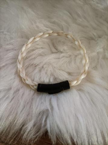 Paardenhaar armband enkel rond gevlochten- wit paardenhaar beschikbaar voor biedingen