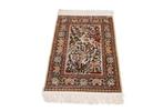 Silk Hereke Carpet with Metal Relief Design - Puur Luxe 3D, Huis en Inrichting, Stoffering | Tapijten en Kleden, Nieuw