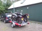 TE HUUR Geremde motortrailer / motoraanhanger 1 of 2 motoren, Ophalen, Zo goed als nieuw