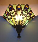 Wandlamp - Glas-in-lood - Tiffany pauwenveren, Antiek en Kunst