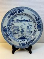 Bord - Jolie assiette blanc bleu paysage Chine Kangxi -
