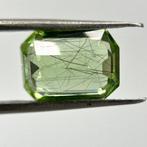 Zonder Minimumprijs - 1 pcs Groen Olivijn - 5.20 ct -, Sieraden, Tassen en Uiterlijk, Nieuw