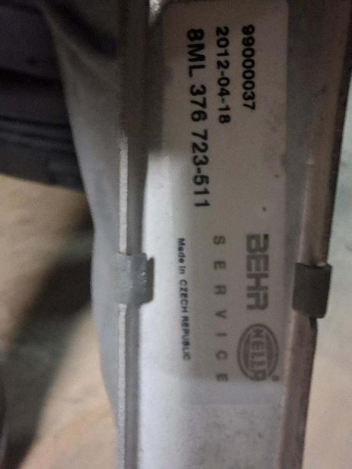 volkswagen transporter t5 2,5 tdi intercooler 8ML 376 723..., Auto-onderdelen, Motor en Toebehoren, Gebruikt, Volkswagen, Ophalen of Verzenden