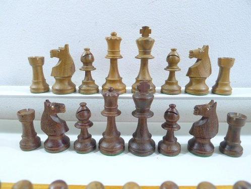 Jeu LARDY cavaliers aux yeux de verre -plombé avec patins en, Antiek en Kunst, Curiosa en Brocante