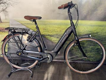 PRACHTIGE Gazelle C8 Electrische fiets met Bosch Middenmotor beschikbaar voor biedingen