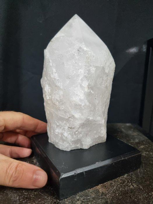 Grote bergkristal punt op luxe standaard Kristalcluster -, Verzamelen, Mineralen en Fossielen