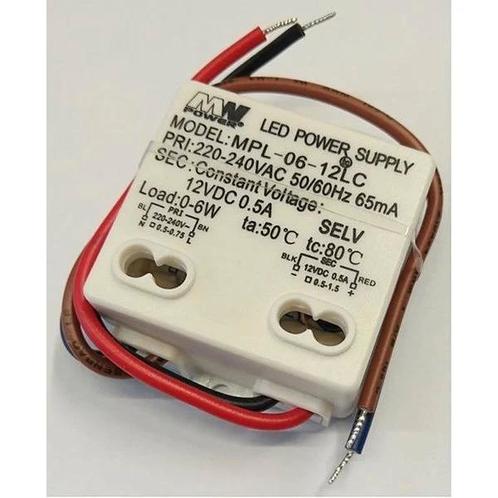 Voeding 12v 6w 0,5 Ampère - IP20, Audio, Tv en Foto, Videobewaking, Nieuw, Ophalen of Verzenden