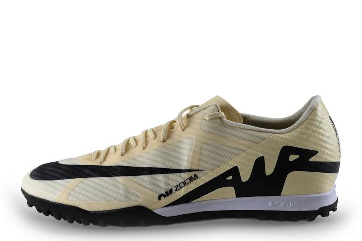 Nike voetbalschoenen in maat 45½ Wit | 25% korting, Kleding | Heren, Schoenen, Wit, Zo goed als nieuw, Verzenden