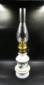Petroleumlamp - Porselein - Kosmos, Antiek en Kunst