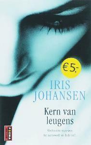 Kern van leugens / Poema thriller 9789021005607, Boeken, Romans, Zo goed als nieuw, Verzenden