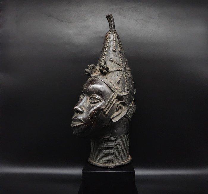 Magnifique tête de reine mère - sculptuur - De ingevoerde, Antiek en Kunst, Kunst | Niet-Westerse kunst