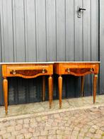 Nachtkastje (2) - Hout, Marmer - decoratieve nachtkastjes