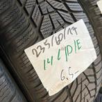 2 x Hankook 235-60-17 Winterbanden 6,5mm, Gebruikt, 17 inch, 235 mm, Band(en)