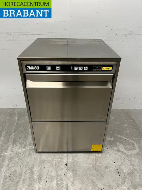 RVS Zanussi Zucai Vaatwasser Voorlader 400V Horeca, Zakelijke goederen, Horeca | Keukenapparatuur, Gebruikt, Ophalen of Verzenden