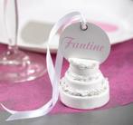 Bruidstaart plaatskaarthouder wit, Hobby en Vrije tijd, Verzenden, Nieuw, Versiering, Geboorte of Huwelijk