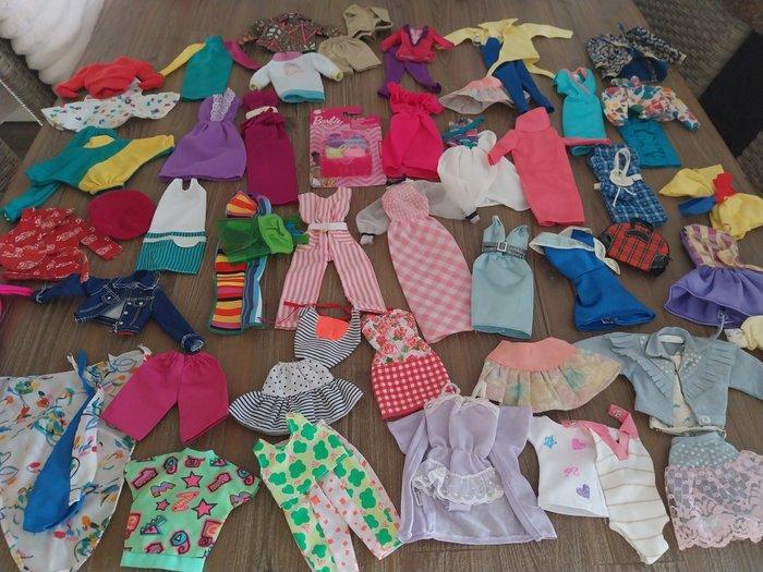 Mattel - Barbiepop Barbie kleding orginele - 1960-1970, Antiek en Kunst, Antiek | Speelgoed