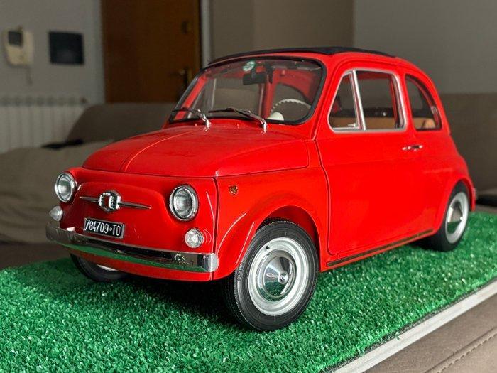 Hachette 1:8 - Modelauto - Fiat 500, Hobby en Vrije tijd, Modelauto's | 1:5 tot 1:12